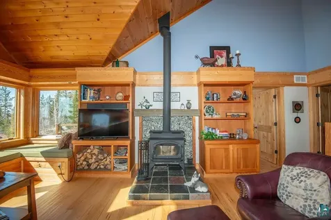 88 Overlook Trail Tofte MN 55615