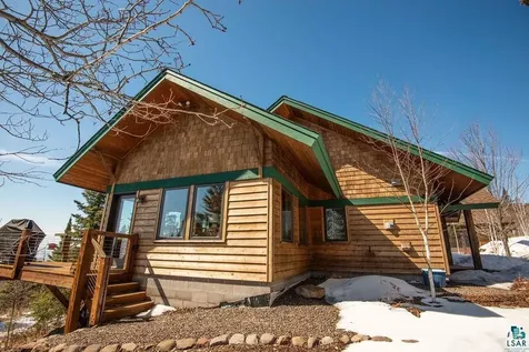88 Overlook Trail Tofte MN 55615