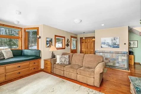 1504 Homestead Drive Duluth MN 55804