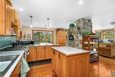 1504 Homestead Drive Duluth MN 55804