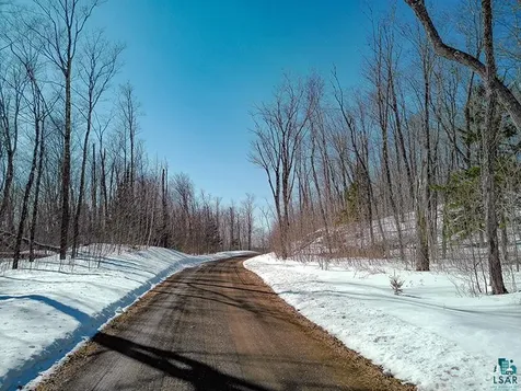 33 Hillside Drive Lutsen MN 55612