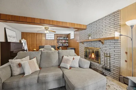 5702 Jean Duluth Road Duluth MN 55803