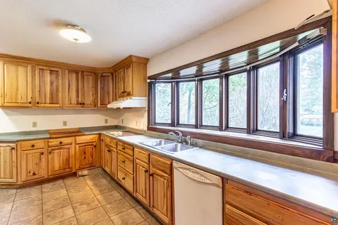438 Buck View Road Ely MN 55731