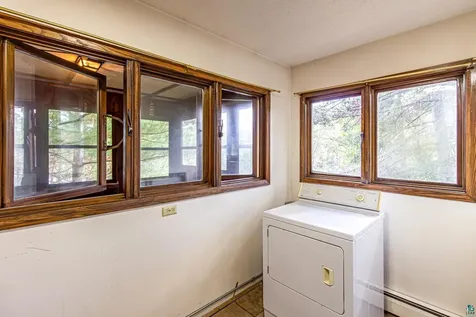 438 Buck View Road Ely MN 55731
