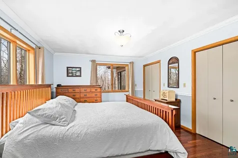 5203 Country Road Hermantown MN 55810