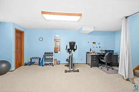 5203 Country Road Hermantown MN 55810