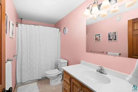 5203 Country Road Hermantown MN 55810