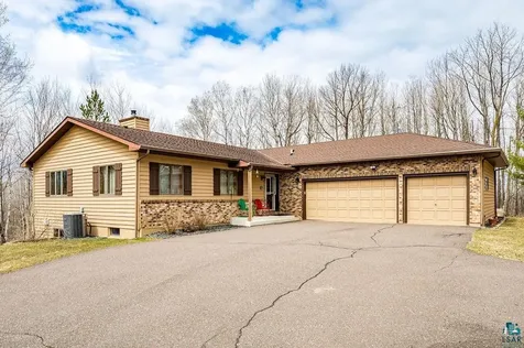 5203 Country Road Hermantown MN 55810