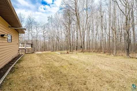 5203 Country Road Hermantown MN 55810