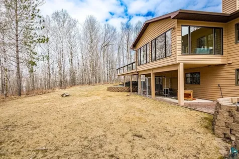 5203 Country Road Hermantown MN 55810