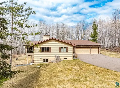 5203 Country Road Hermantown MN 55810