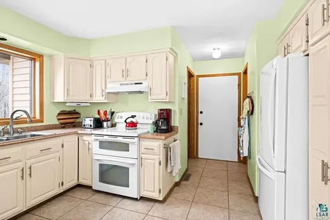 5203 Country Road Hermantown MN 55810