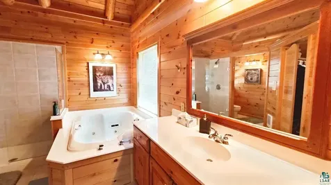 2357 Retreat Lodge Road Cook MN 55723