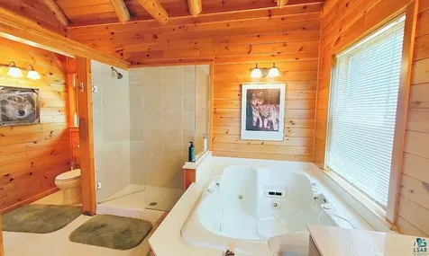 2357 Retreat Lodge Road Cook MN 55723