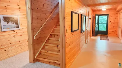 2357 Retreat Lodge Road Cook MN 55723