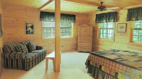2357 Retreat Lodge Road Cook MN 55723