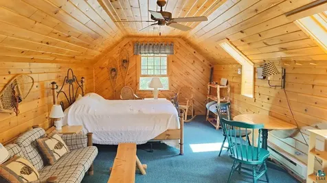 2357 Retreat Lodge Road Cook MN 55723