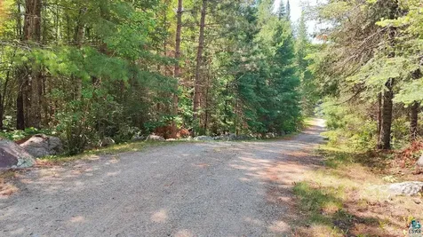 2357 Retreat Lodge Road Cook MN 55723