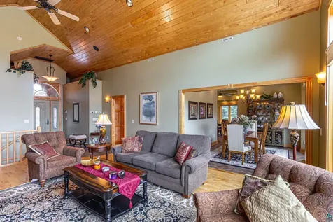 2211 Spaulding Drive Ely MN 55731