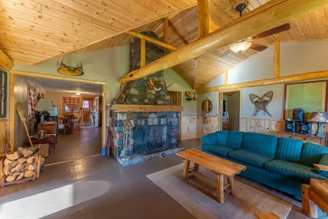 9830 Fredrickson Road Isabella MN 55607