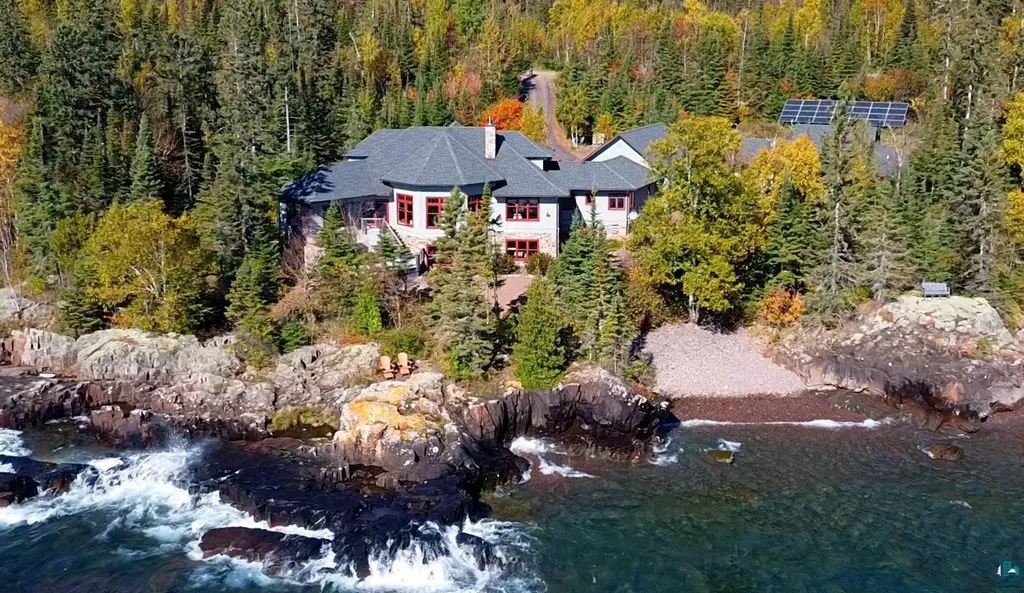 126 Harbor View Trail Grand Marais MN 55604