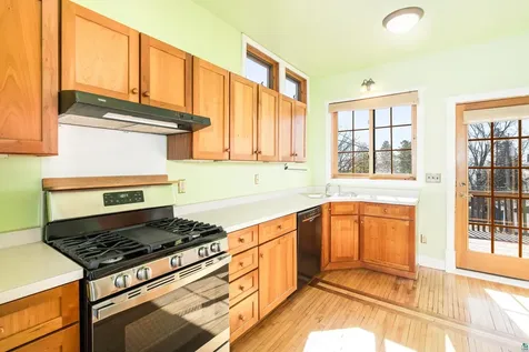 1118 E 6th Street Duluth MN 55805