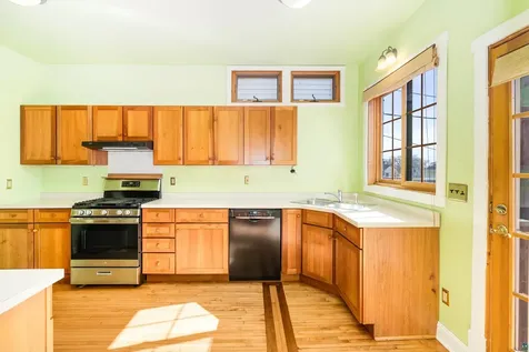 1118 E 6th Street Duluth MN 55805