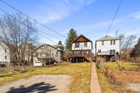 1118 E 6th Street Duluth MN 55805