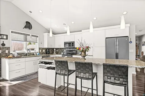 12 Amber Lane Esko MN 55733