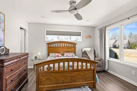 12 Amber Lane Esko MN 55733