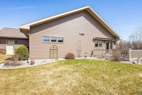 12 Amber Lane Esko MN 55733