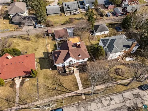 2622 E 7th Street Duluth MN 55812