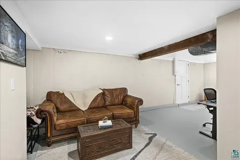 240 W Redwing Street Duluth MN 55803