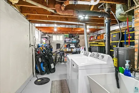 240 W Redwing Street Duluth MN 55803