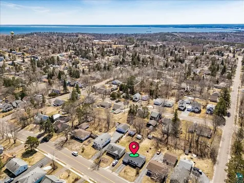 240 W Redwing Street Duluth MN 55803