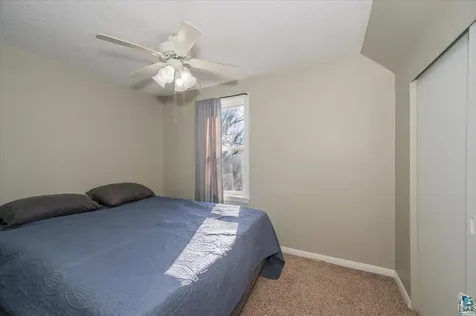 2208 W 8th Street Duluth MN 55806