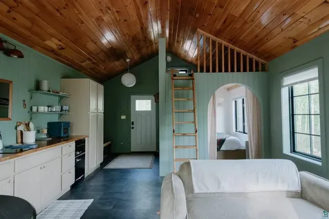2947 Highway 61 W Grand Marais MN 55604