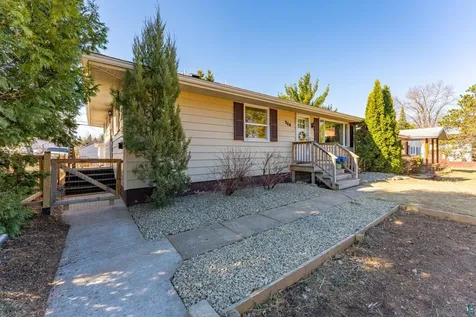 712 E Pattison Street Ely MN 55731