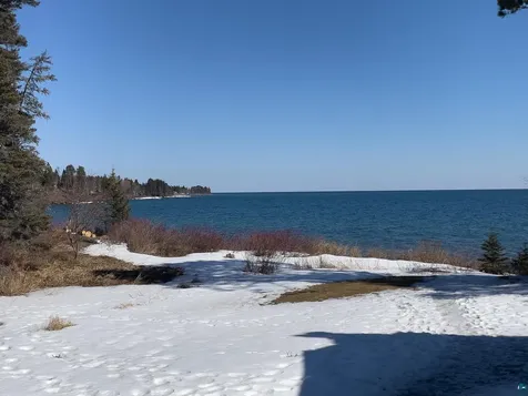 2826 Highway 61 E Two Harbors MN 55616