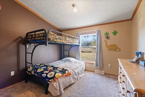 9395 Larson Road Brookston MN 55711