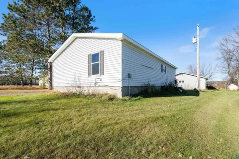 9395 Larson Road Brookston MN 55711