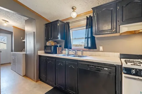 9395 Larson Road Brookston MN 55711
