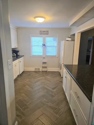4327 W 5th Street Duluth MN 55807