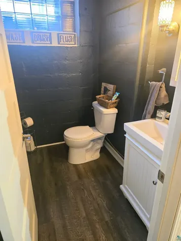 4327 W 5th Street Duluth MN 55807