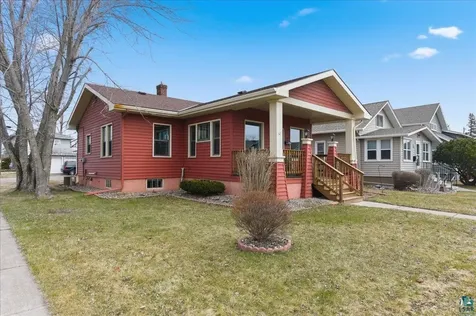 11 B Hayes Court Superior WI 54880