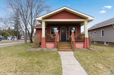 11 B Hayes Court Superior WI 54880