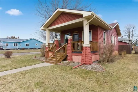 11 B Hayes Court Superior WI 54880