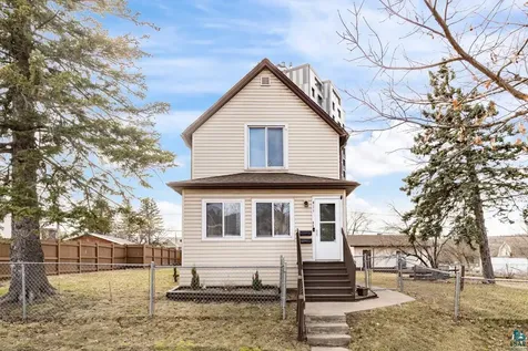 411 N 52nd Avenue W Duluth MN 55807