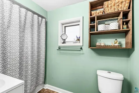 411 N 52nd Avenue W Duluth MN 55807