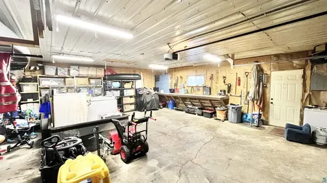 411 N 52nd Avenue W Duluth MN 55807